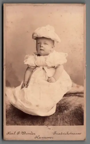 CdV Foto Baby Kleinkind Porträt Hannover Karl F. Wunder C2198