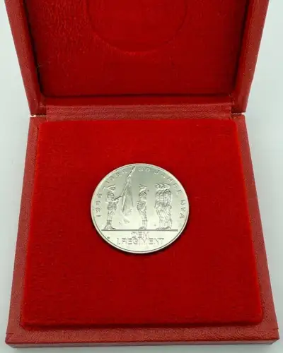 DDR Medaille 30 Jahre NVA, Dem 1. Regiment 1956-1986