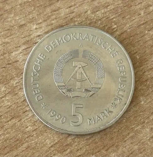 DDR 5 Mark 1990 Zeughaus Berlin