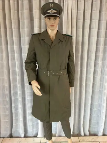 DDR NVA Nachlass LSK JAG 15 Flugzeugführer/Fluglehrer Oberstleutnant Pilotenhelm