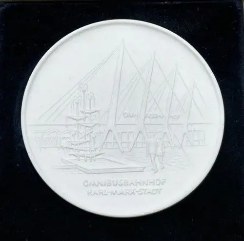 Ehrengabe VEB Kraftverkehrskombinat Karl-Marx-Stadt Omnibusbahnhof im Etui