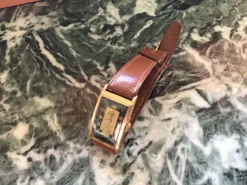 KRÖNER Herren Uhr Armbanduhr 15 Rubis aus den 40er Jahren