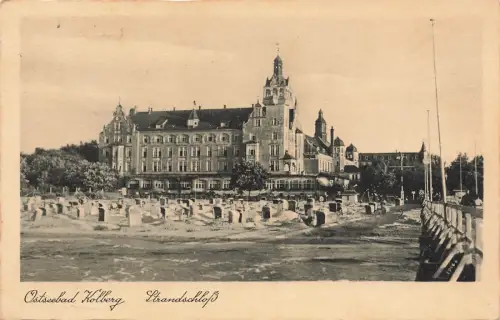 AK Kolberg Strandschloss Strand Steg Pommern 1936 gelaufen Postkarte