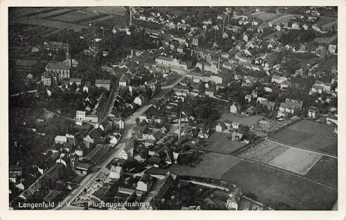 AK Lengenfeld Flugzeugaufnahme Vogtland Sachsen ungelaufen Postkarte