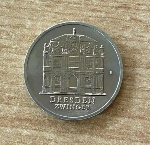 DDR 5 Mark 1985 Dresden Zwinger Gedenkmünze