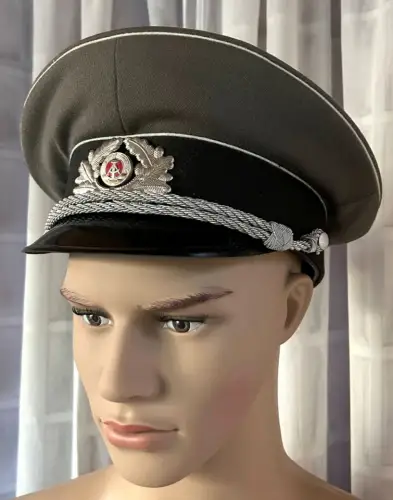 DDR NVA Schirmmütze Offiziere Landstreitkräfte LaSK 1970 Größe 62