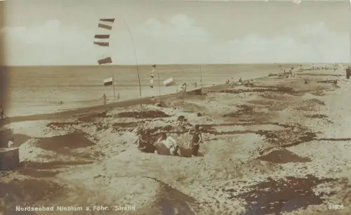 AK Nieblum auf Föhr Nordseebad Strand Schleswig-Holstein ungelaufen Postkarte