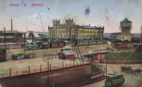 AK Hamm Bahnhof Züge Nordrhein-Westfalen 1917 gelaufen Postkarte