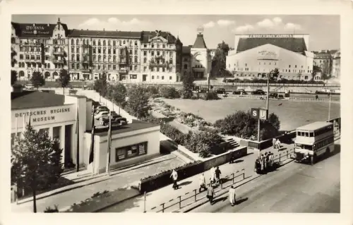 AK Berlin Friedrichstraße Friedrichstadtpalast Hygienemuseum Berlin Postkarte