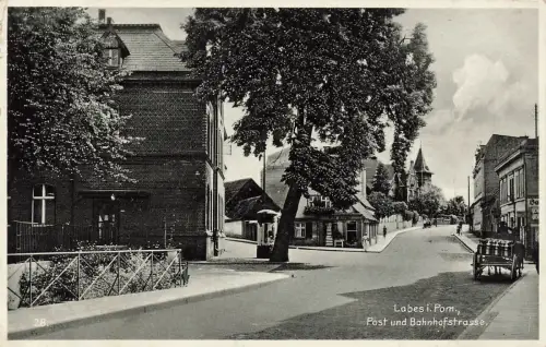 AK Labes Łobez Bahnhofstrasse Post Pommern 1937 gelaufen Postkarte