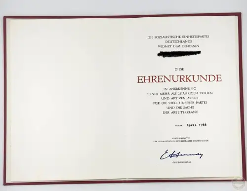 DDR MfS Nachlass Stasi Unterleutnant Offizier Medaillen Urkunden Abzeichen