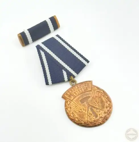 DDR Verdienter Meister Bartel 65c