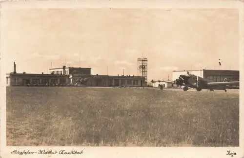 Flughafen-Weltbad Karlsbad Böhmen Postkarte AK