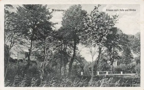 Straße nach Hofe und Kirche in Wremen Cuxhafen Niedersachsen Postkarte AK