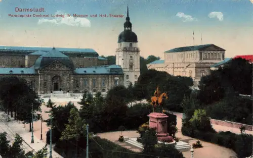 Paradeplatz, Museum und Hot Theater Darmstadt Hessen Postkarte AK 1917
