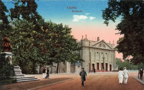 Stadthalle mit Denkmal Görlitz Sachsen Postkarte AK