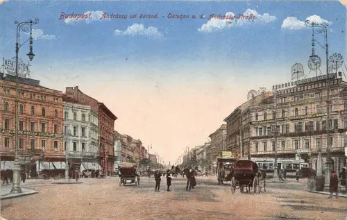 Budapest Oktogon a. d. Andrassy-Straße Feldpostkarte 1917