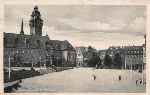 Zeitz, Altmarkt mit Rathaus