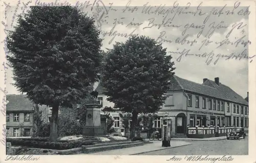 Am Wilhelmsplatz mit Conditorei Fehrbellin Brandenburg Postkarte AK 1943