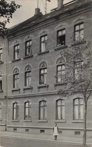 Chemnitz Zwickau Sachsen Mädchen am Wohnhaus Orig. Foto 1912