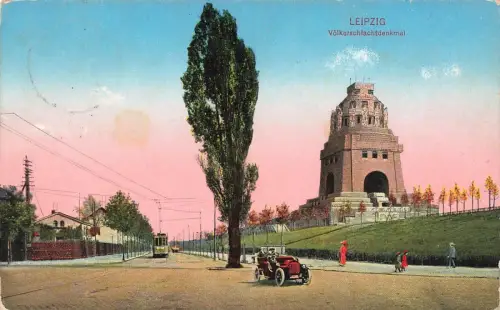 Straßenansicht und Völkerschlachtdenkmal in Leipzig Sachsen Postkarte AK 1913
