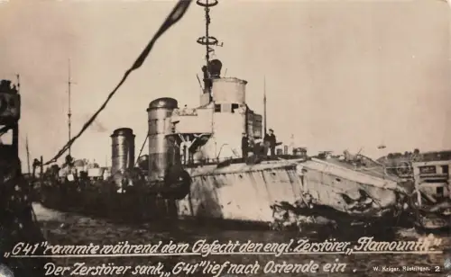 Zerstörer G41 rammte engl. Zerstörer Flamounth Patriotika Postkarte AK