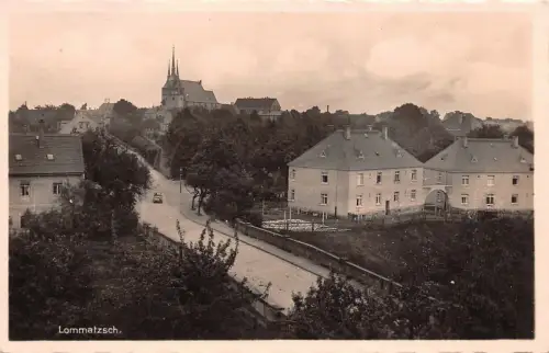 Stadtansicht mit Kirche in Lommatzsch bei Meißen Sachsen Postkarte AK