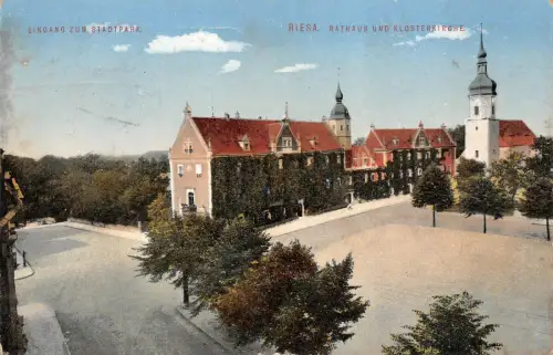 Riesa Rathaus und Klosterkirche Eingang zum Stadtpark Feldpostkarte AK 1916