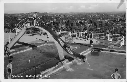 Wiesbaden Weltkurstadt Opelbad mit Neroberg AK 1941
