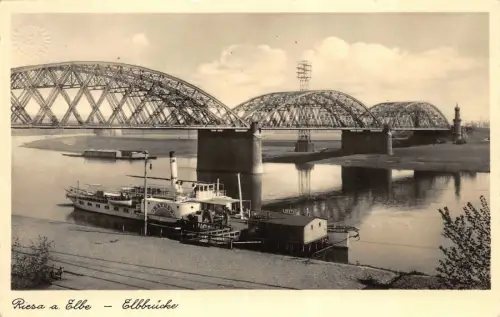 Die Elbbrücke in Riesa an der Elbe Sachsen Postkarte AK