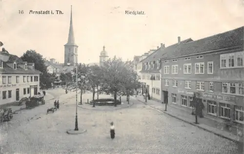 Arnstadt Thür. Frauen auf Riedplatz Postkarte