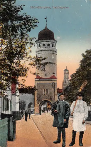 AK Nördlingen Männer am Deiningertor 1920