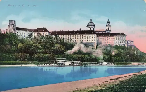 Stift Melk mit Dampfer in Melk an der Donau Österreich Postkarte AK