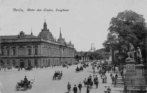 Berlin Unter den Linden Zeughaus 2. Garde-Inf. Div. Feldpost AK 1916