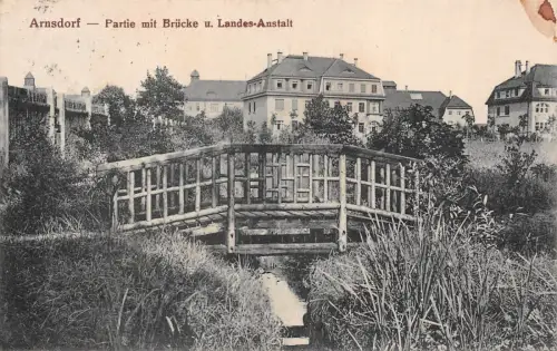 Partie mit Brücke und Landes-Anstalt in Arnsdorf Sachsen Postkarte AK 1928
