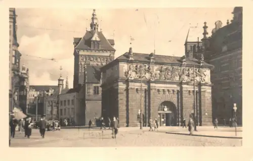 Danzig Hohes Tor und Stockturm Postkarte AK
