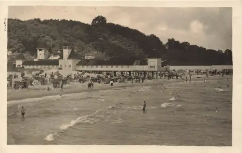 Strandpartie am Seebad Heringsdorf in Mecklenburg-Vorpommern Postkarte AK