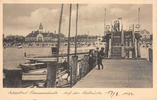 Ostseebad Swinemünde (Świnoujście) Auf der Seebrücke AK 1934
