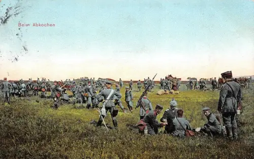 Soldaten beim Abkochen Rast Patriotika Postkarte AK 1913
