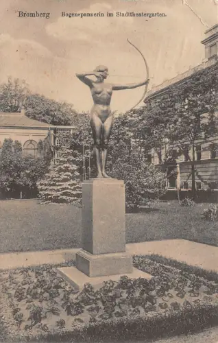 Bromberg (Bydgoszcz) Bogenspannerin im Stadttheatergarten Feldpost AK 1917