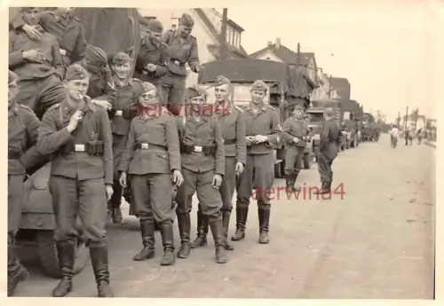Flak Scheinwerfen Abteilung Rast LKW nach Dresden