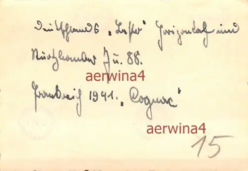 Deutsches Flugzeug Ju 88 auf Flugplatz 1941 in Cognac Frankreich