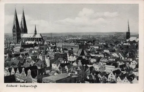 Stadtansicht mit Dom in Lübeck Schleswig-Holstein Postkarte AK