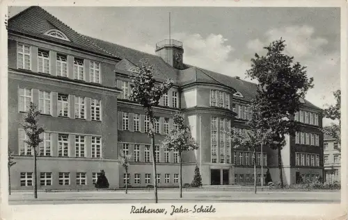 Ansicht Jahn-Schule in Rathenow Brandenburg Postkarte AK 1942