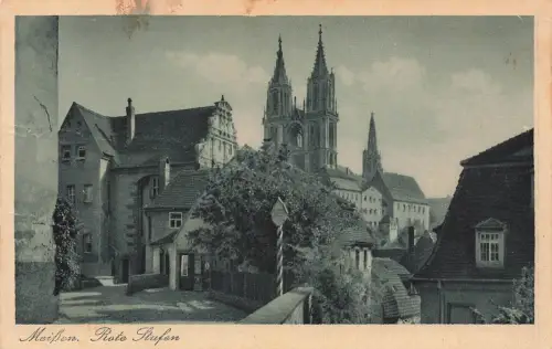 Blick auf Rote Stufen mit Kirche in Meißen Sachsen Postkarte AK