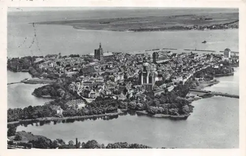 Stralsund das mittelalterliche schöne Tor zum Norden Altstadt Postkarte AK 1941