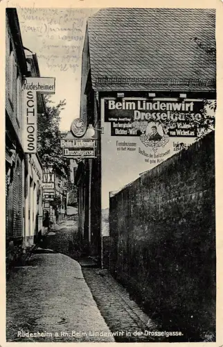 Rüdesheim a. Rh. Beim Lindenwirt in der Drosselgasse Postkarte AK 1915