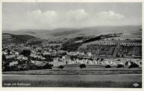 Kusel mit Siedlungen und Blick auf Burg Lichtenberg Postkarte AK 1933