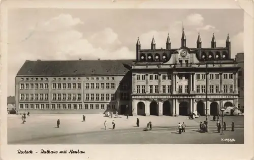 Rathaus mit Neubau Rostock Mecklenburg-Vorpommern Postkarte