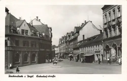 Bahnhofstrasse in Reichenbach Vogtland Sachsen Postkarte AK 1968